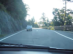 高野やま里市