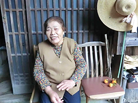 加勢田ミヨコさん