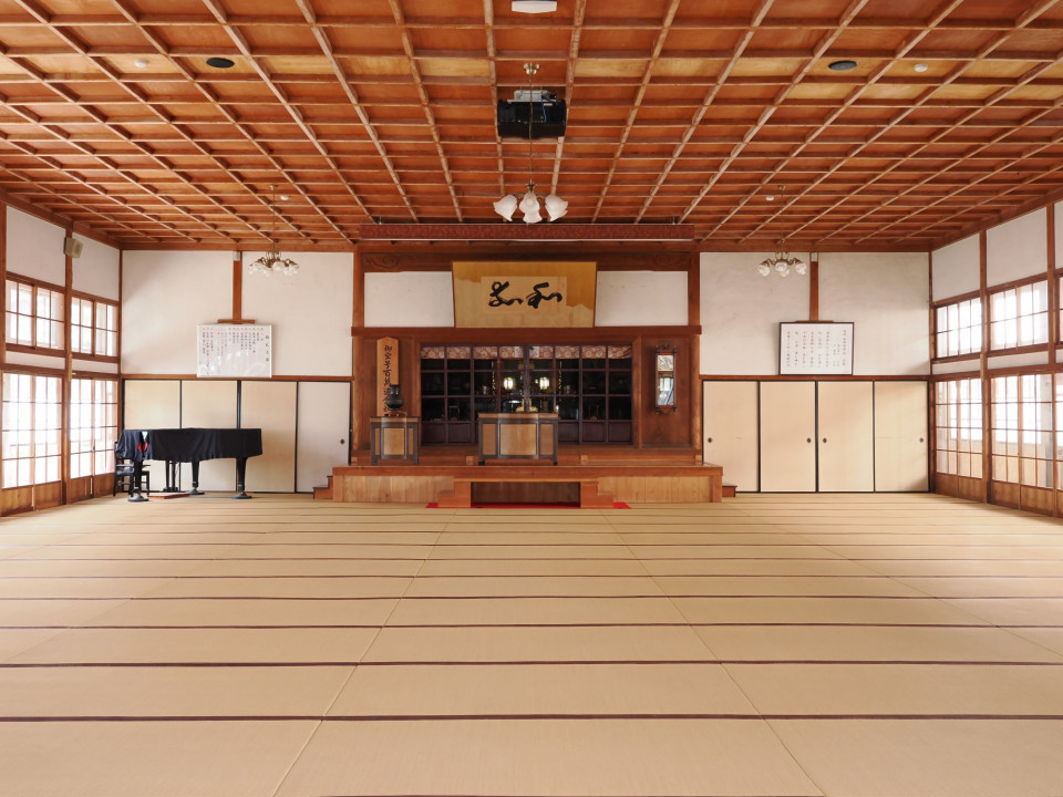 高野山高等学校と宝城院の建造物5棟が国の登録有形文化財に登録されました